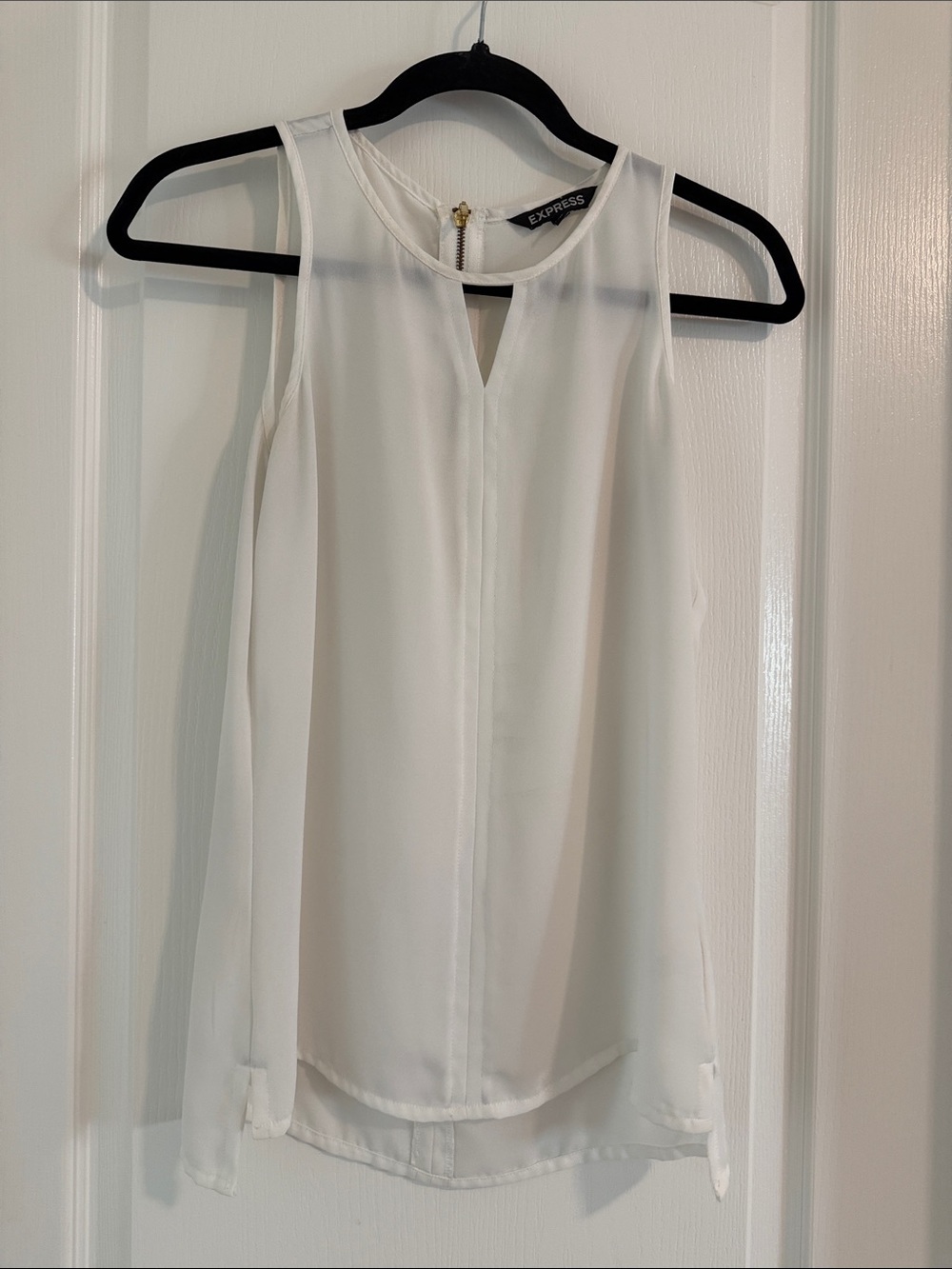 Express White Sleeveless Keyhole Cami